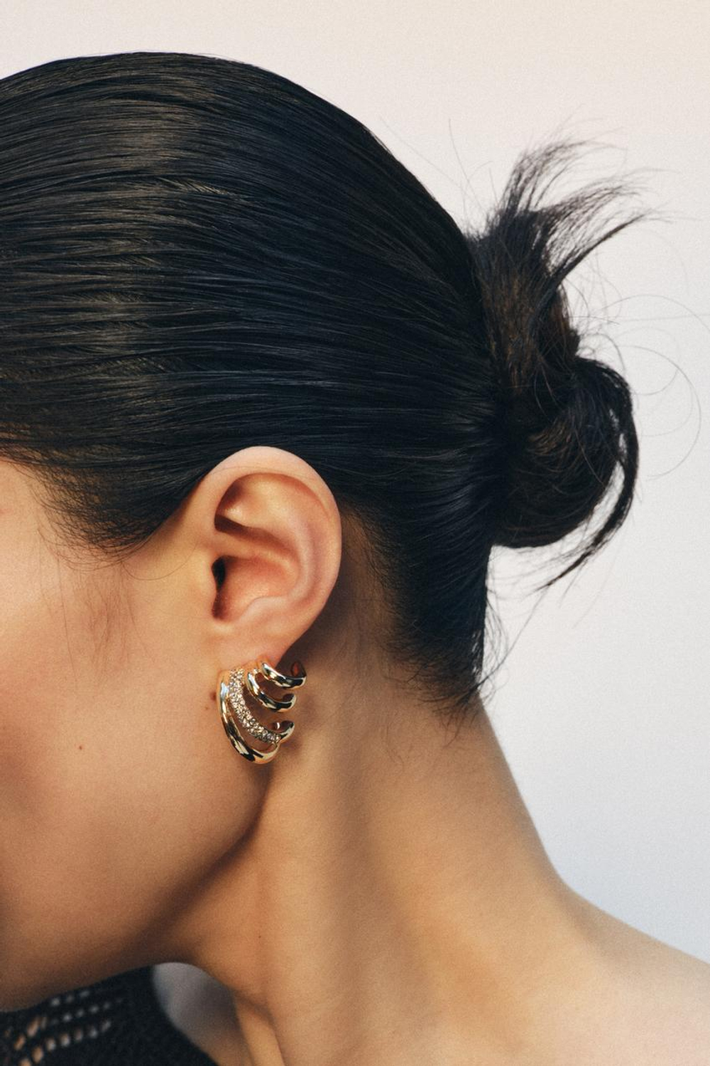 ZARA СЕРЬГИ-КАФФЫ СО СТРАЗАМИ, ЗОЛОТИСТЫЙ
