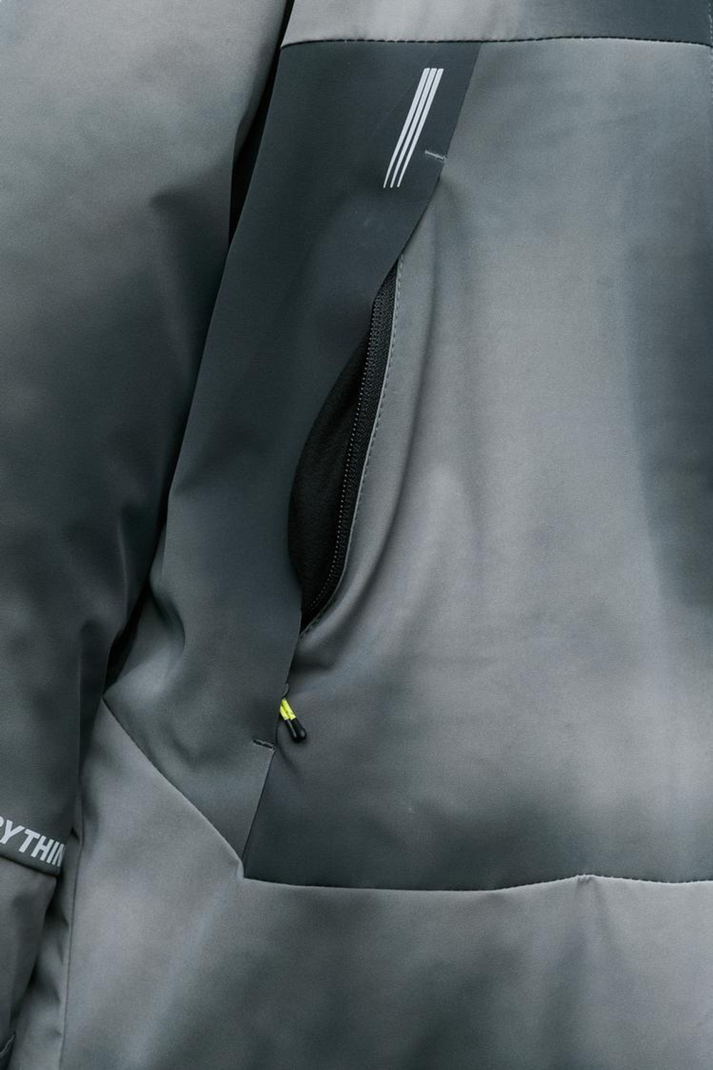 ZARA ВОДООТТАЛКИВАЮЩАЯ И ВЕТРОЗАЩИТНАЯ КУРТКА С ПРИНТОМ ТАЙ-ДАЙ - SKI COLLECTION, СЕРЫЙ