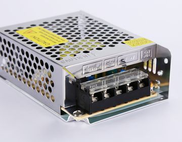 Блок питания для светодиодной ленты 12V 100W 8.3A IP20 90-260V 110*78*37 GS9504 ILLUMINATION LED Driver 12V Ambrella