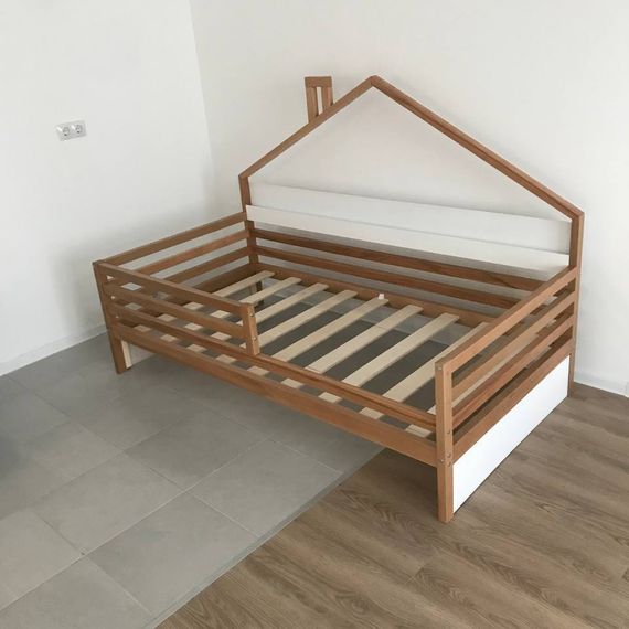 Детская кроватка Пенни (Penny) из массива бука