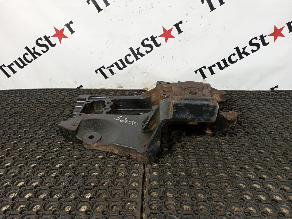 Кронштейн рессоры передней правый