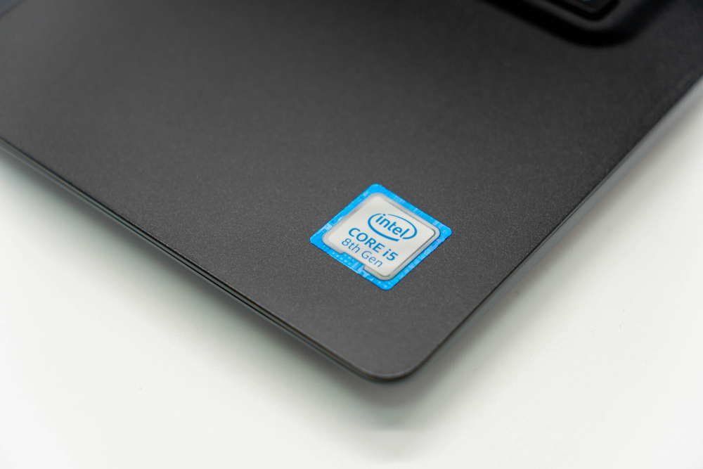 Ноутбук Dell Vostro 5481 ( i5-8265U )