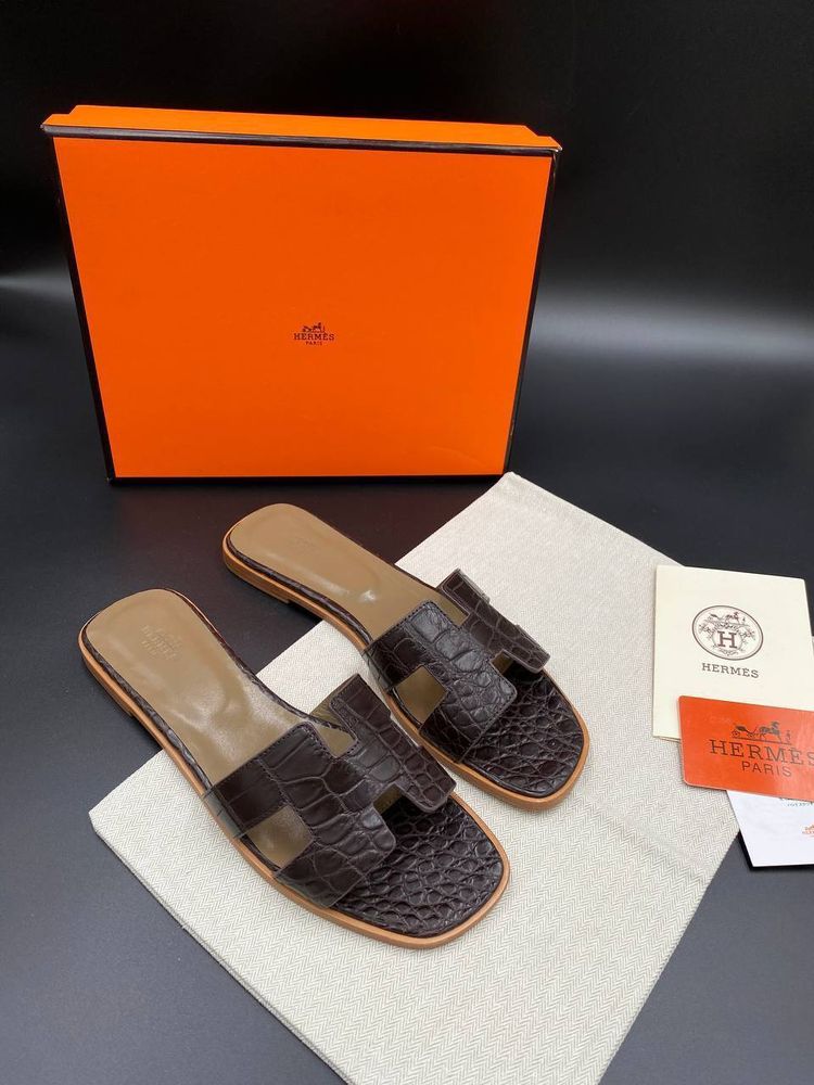 Шлепанцы Hermes