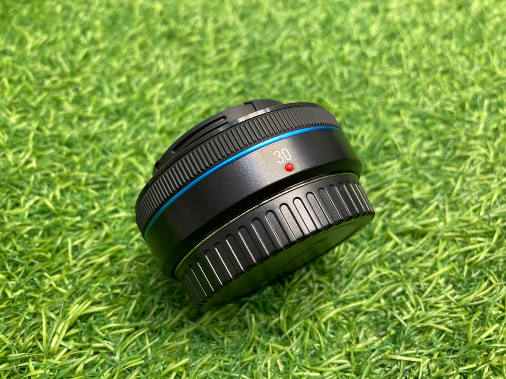 Samsung NX 2/30mm EX