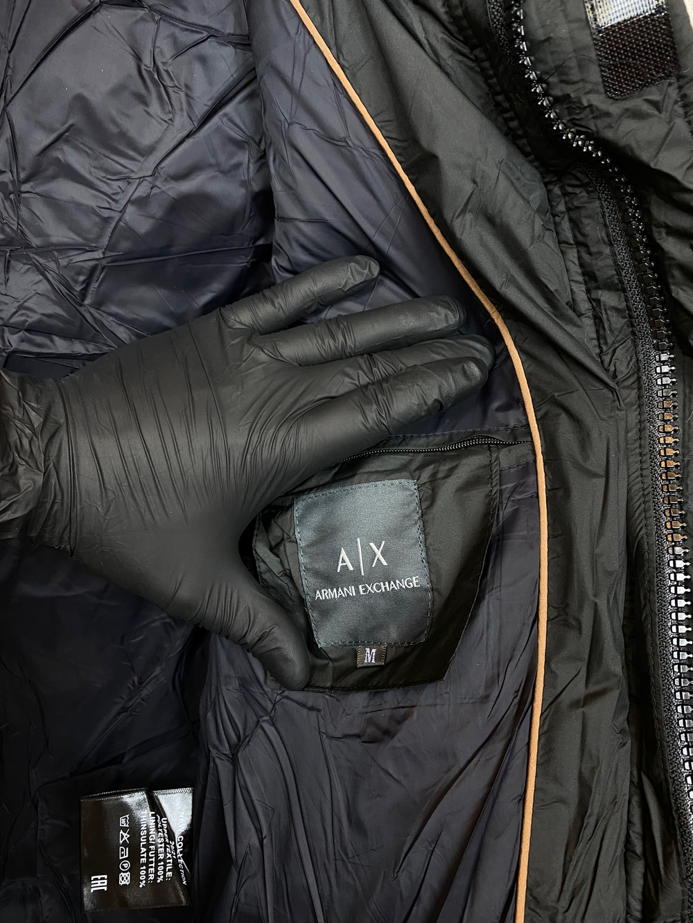 Пуховик короткий Armani Exchange