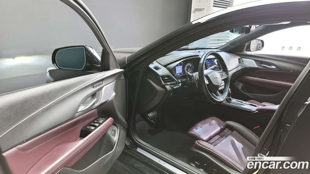 Cadillac CT4 2.0 Sports (12.2020)