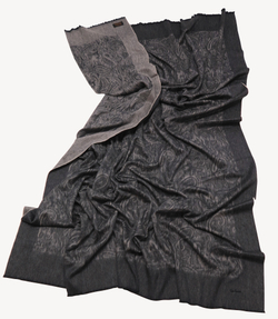 Плед 150х200 Glen Saxon Border Paisley Black Sand Stone