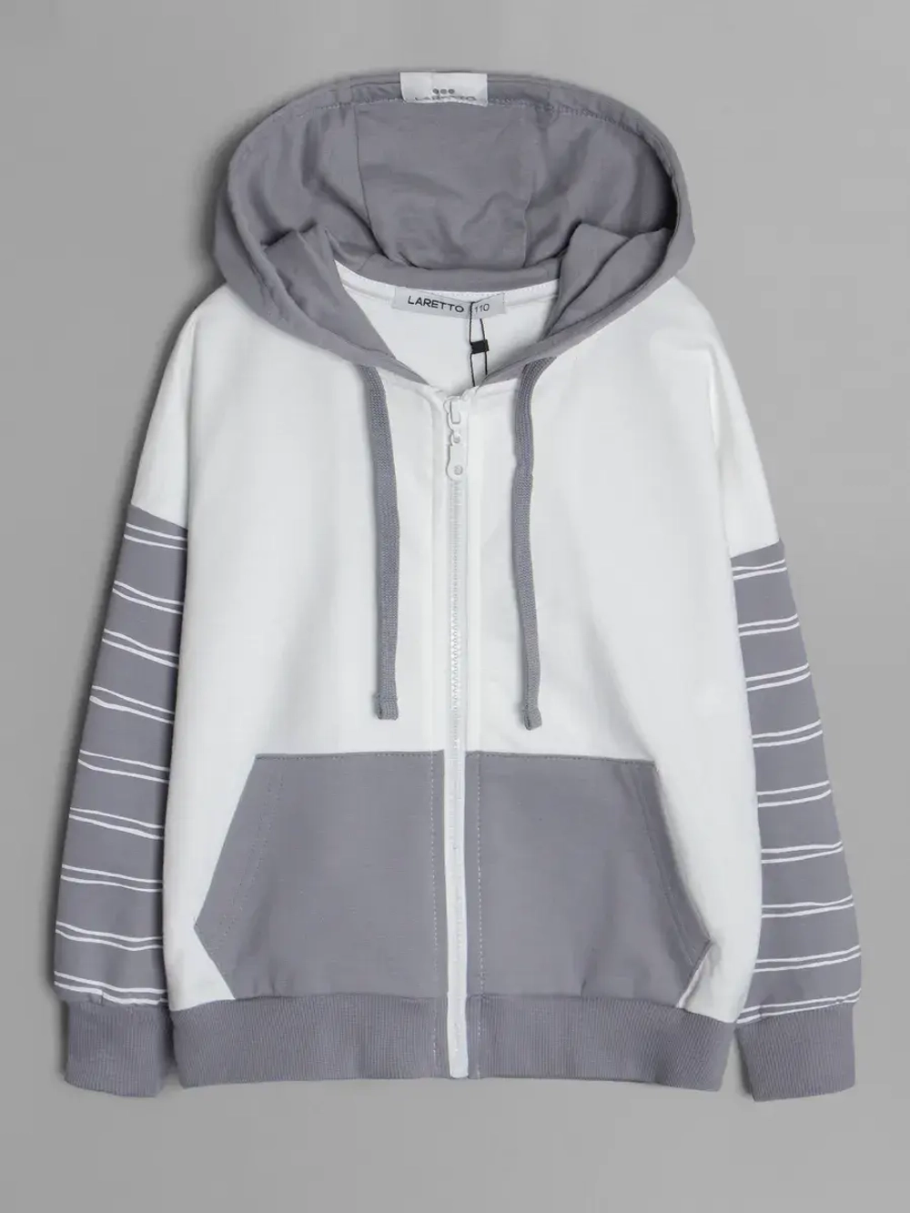 Спортивный костюм для девочки в школу