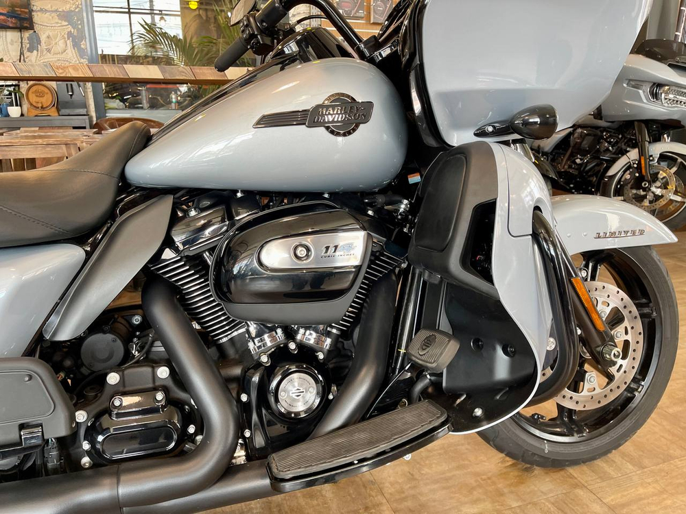 Harley-davidson Road Glide Limited 114 (2024)