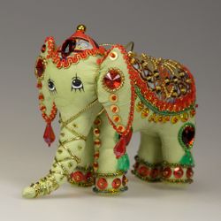 Бисерная ёлочная игрушка Индийский Слон