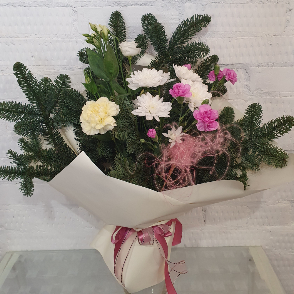 Авторский букет "новогодние сливки "