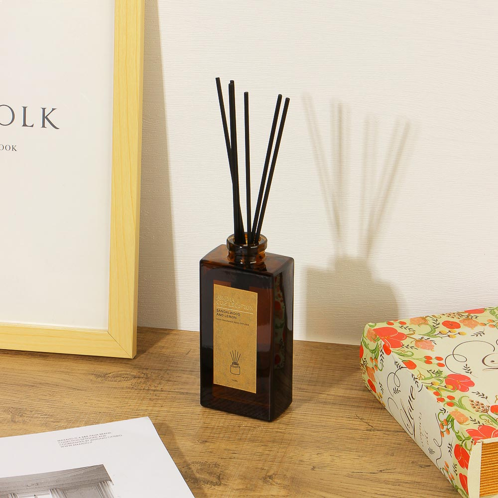 Набор подарочный: аромадиффузор 150мл, аромат SANDALWOOD AND LEMON