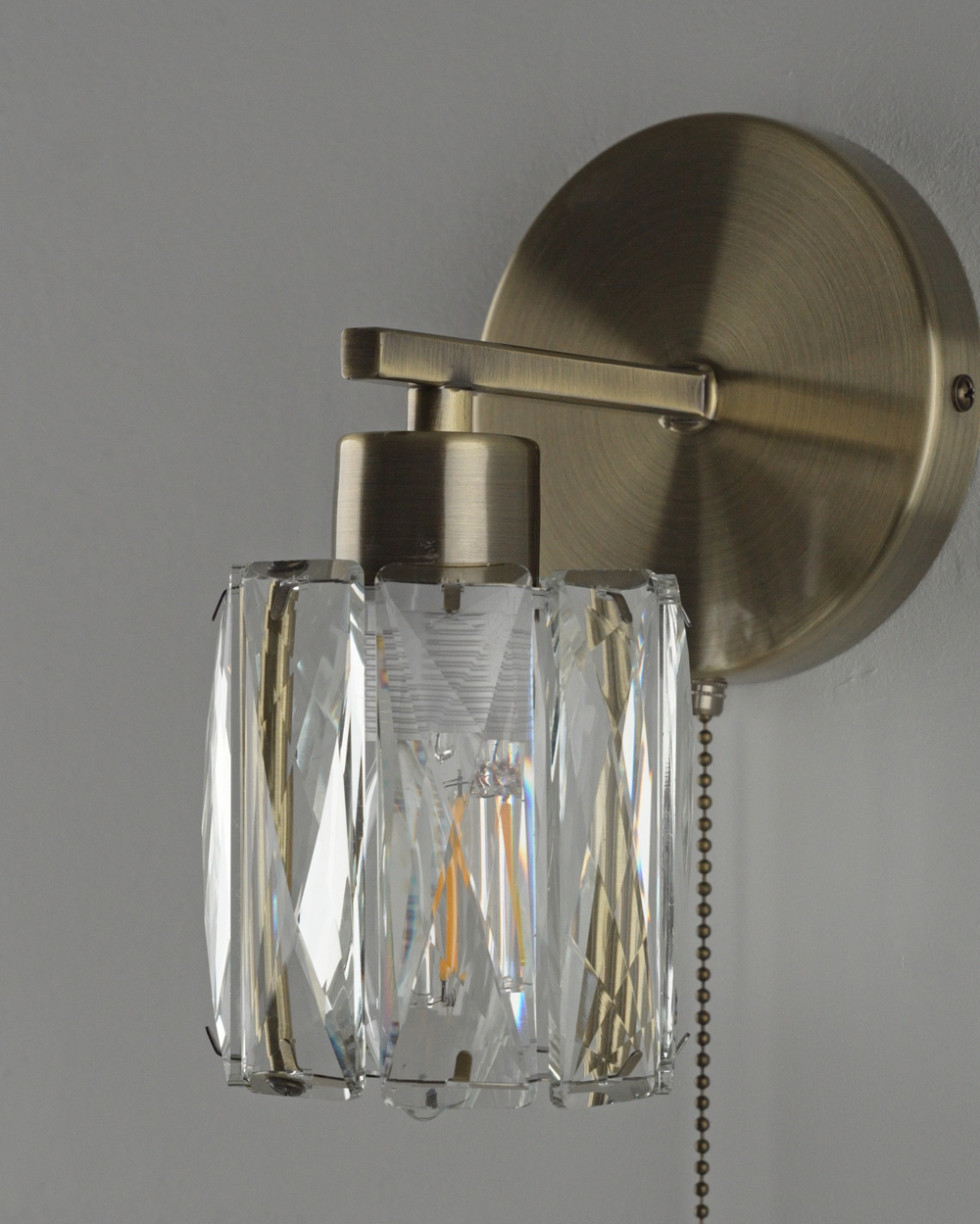 Светильник настенный Moderli V11710-1W Prismique