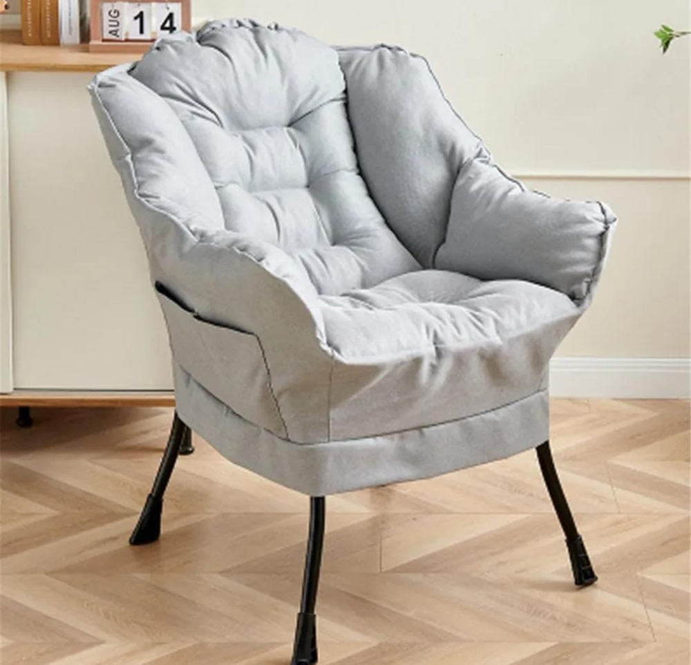 Кресло с пуфом