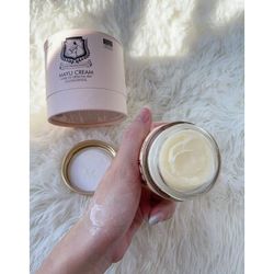 Антивозрастной крем для лица с лошадиными липидами ANJO PROFESSIONAL MAYU CREAM HORSE OIL CREAM 70 гр.