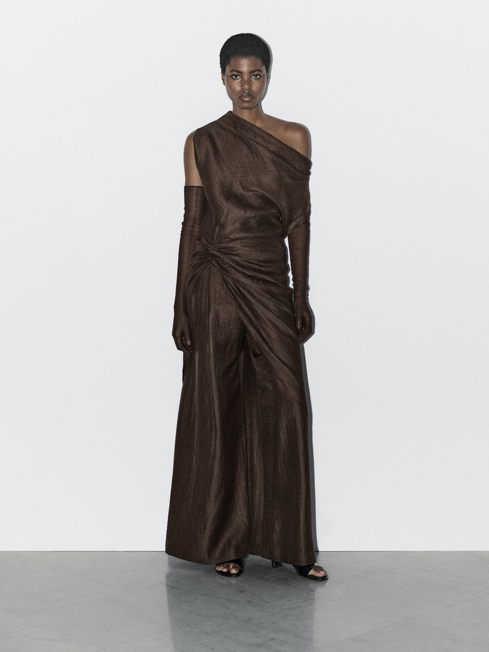 Massimo Dutti Топ с драпированным вырезом и сборками - STUDIO, коричневый