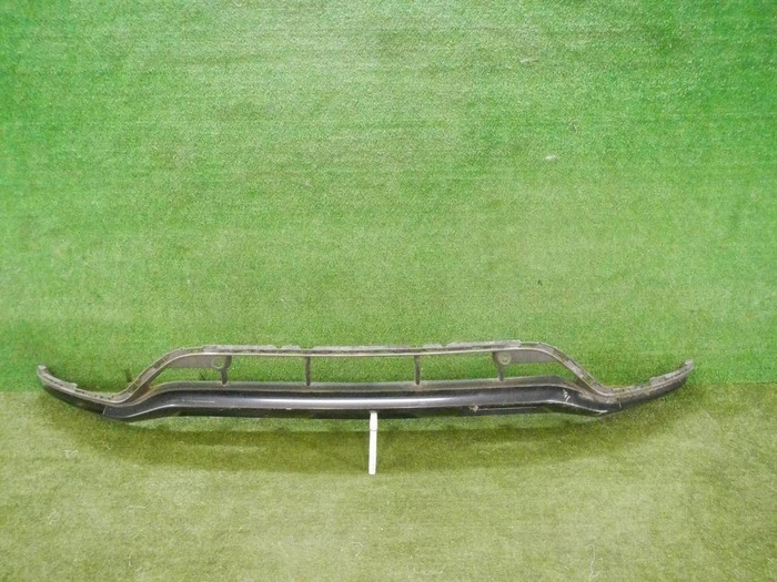 Юбка переднего бампера Mercedes GLC X253 19-22 AMG