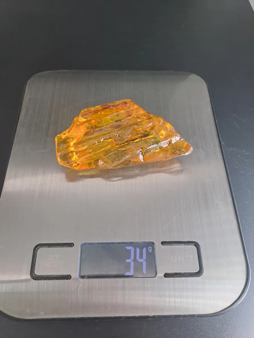 Копал молодой янтарь коллекционный 30 гр