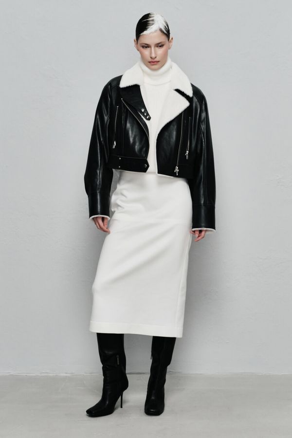 Юбка со съемными перьями