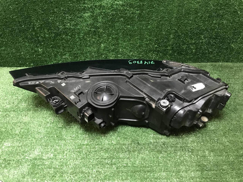 Фара правая Audi Q7 2 (2019-н.в.) LED