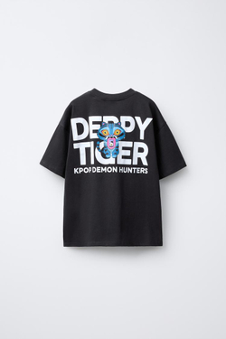 ZARA ФУТБОЛКА KPOP DEMON HUNTERS™ NETFLIX ©, АНТРАЦИТОВО-СЕРЫЙ