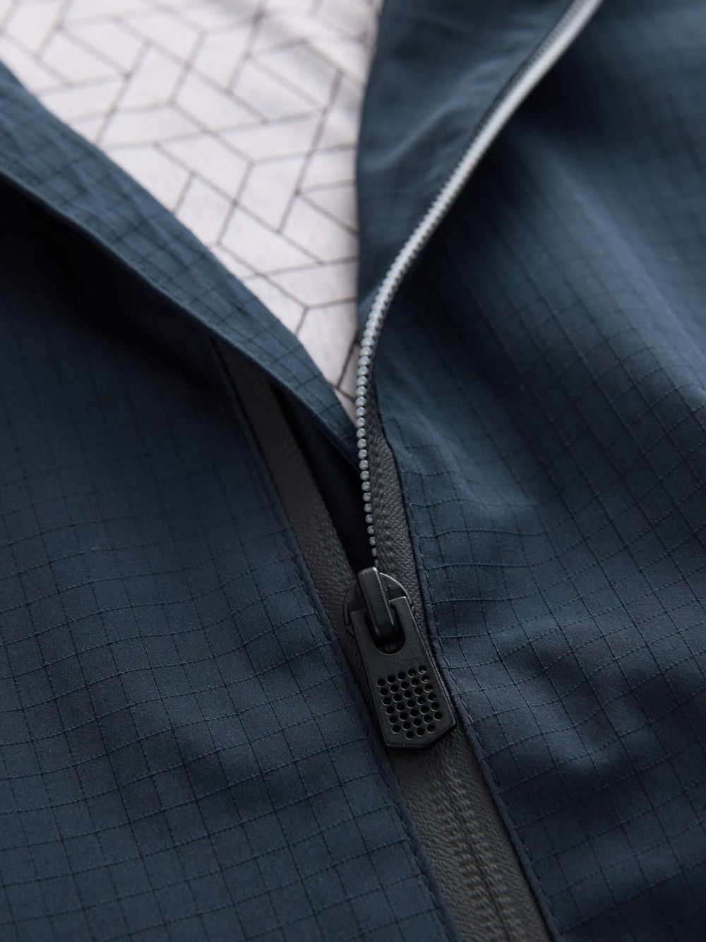 Куртка непромокаемая с капюшоном для мальчика Next Q61-569, Темно-синий