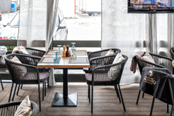 "Марсель" стул плетеный из роупа, каркас алюминий темно-серый (RAL7024) муар, роуп темно-серый круглый, ткань темно-серая 027