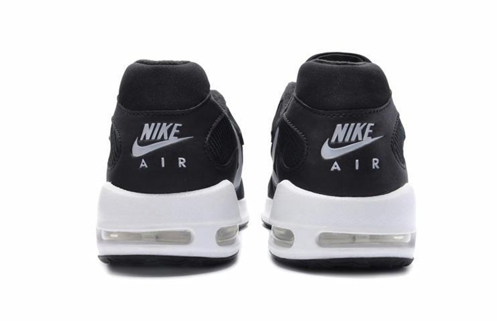 Кроссовки Nike Air Max Guile