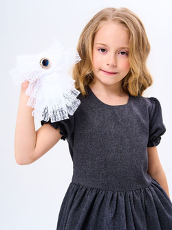 Школьное платье для девочки с кружевом