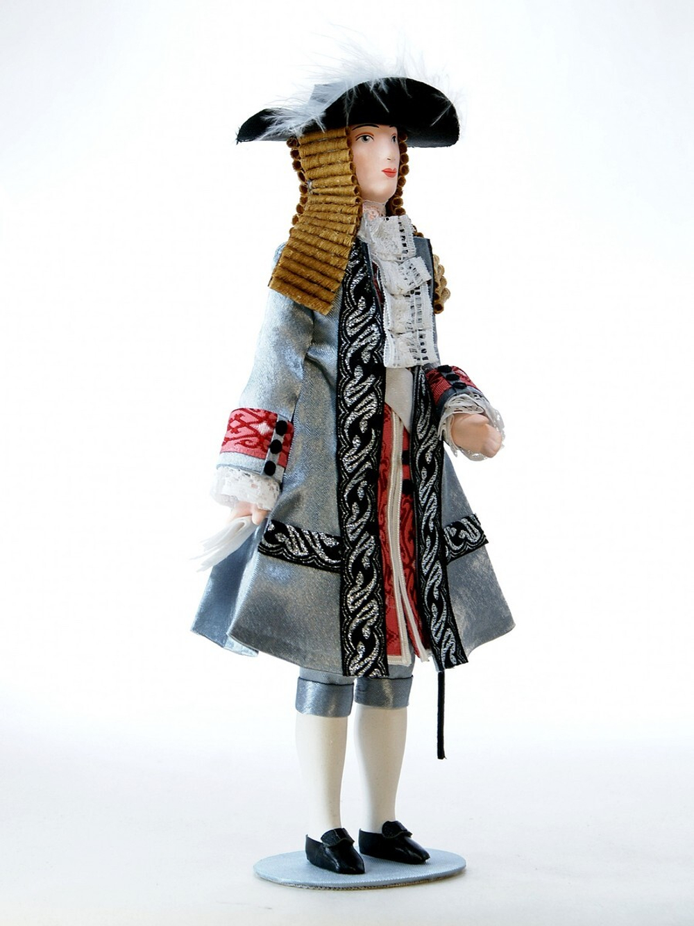 Кукла коллекционная в мужском придворном Французском костюме 18 века