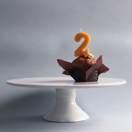 Свеча-цифра из пчелиного воска (от 0 до 9) (7 см)