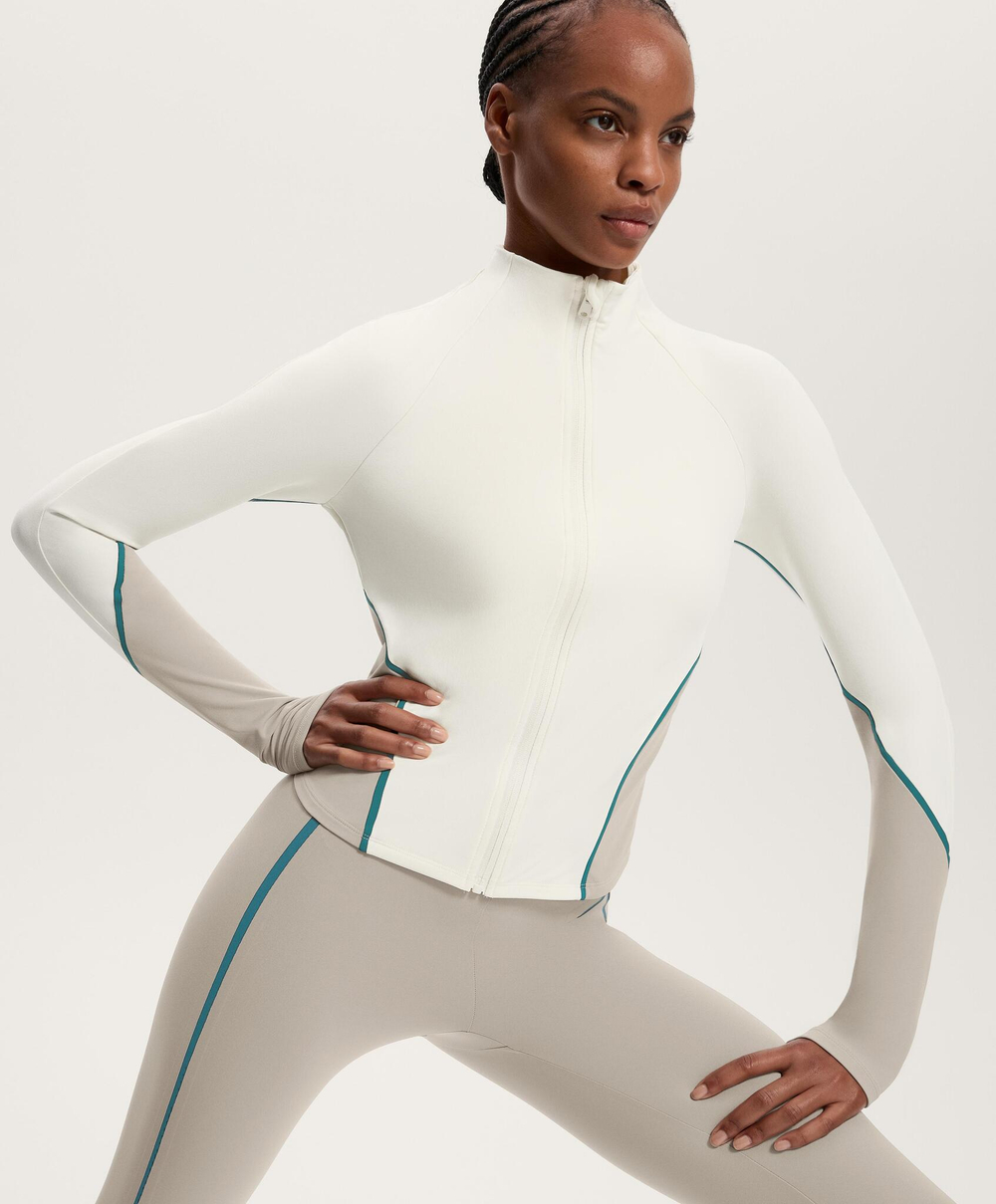 Oysho Легкая теплая куртка, светло-бежевый