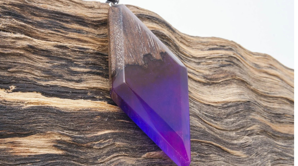 Изготовление ювелирных изделий, часов, панно