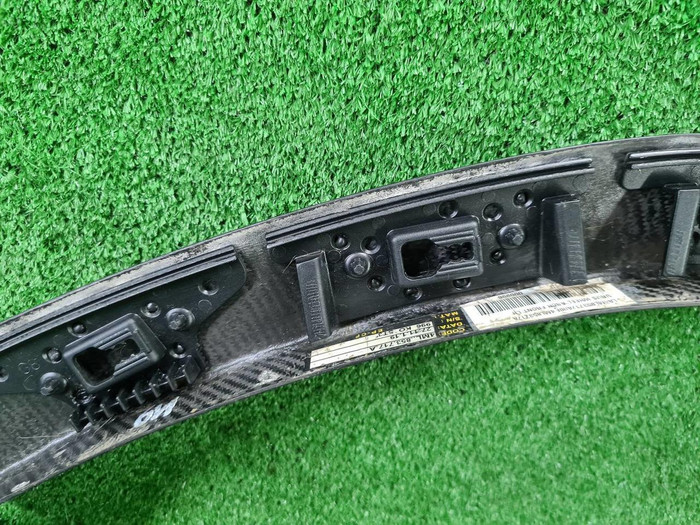 Расширитель передний левый Lamborghini Urus (2017-н.в.)