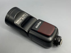 Godox V1C