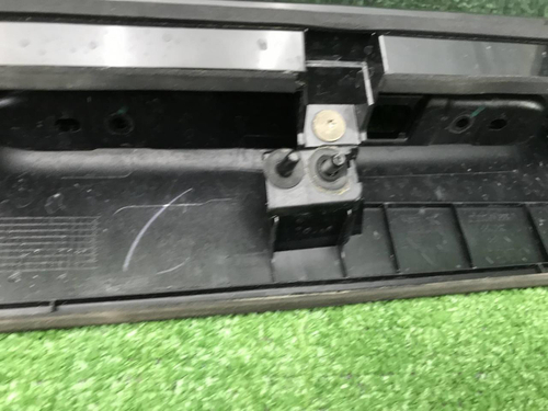 Спойлер крышки багажника Geely Atlas Pro (21-нв)