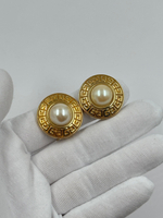 Клипсы с «жемчугом» Givenchy