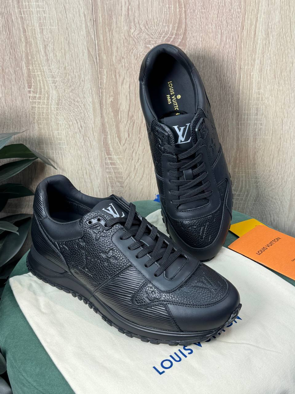 Кроссовки Louis Vuitton