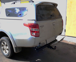 Фаркоп AvtoS MI 28 на Mitsubishi L200 2006-2015 (паспорт и сертификат в комплекте)(без электрики)