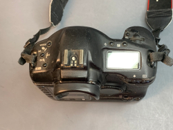 Canon EOS 1Ds Mark II body, 146.042 кадров
