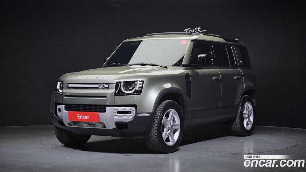 Land Rover Defender (L663) 110 D250 SE (07.2022)