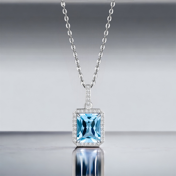 Колье Queen с голубым топазом и белыми топазами