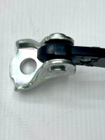 Ограничитель передней двери Митсубиши Аутлендер.5702A239. Оригинал.