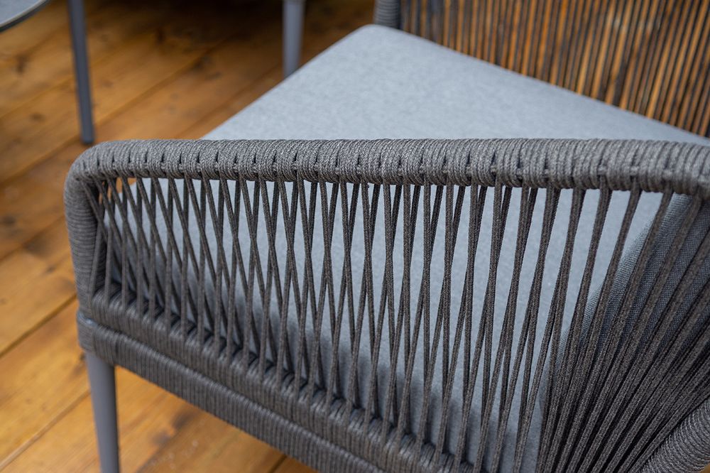 "Канны" лаунж-зона 4-местная (разборная) из роупа со столиком "Диего" цвета "серый гранит", роуп темно-серый круглый, ткань темно-серая