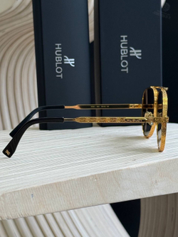 Солнечные очки Hublot