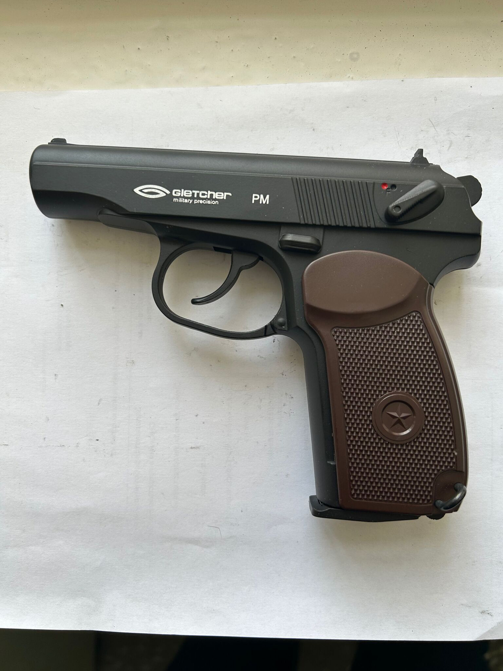 ПМ пневматический пистолет, Глетчер