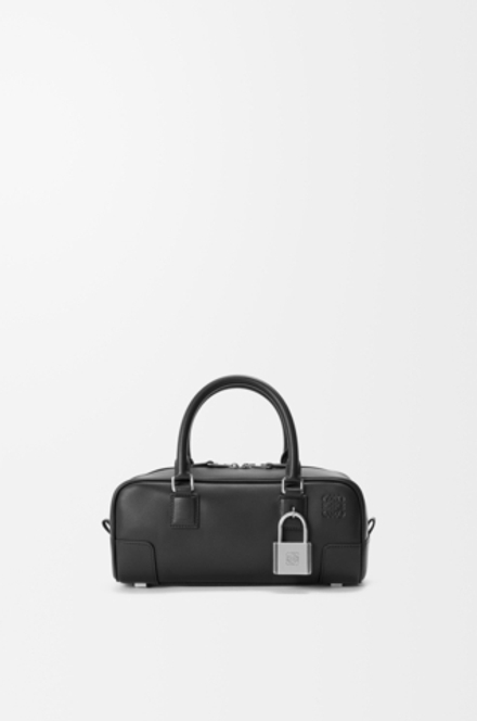 Loewe Укороченная сумка Amazona 23 из блестящей телячьей кожи, черный