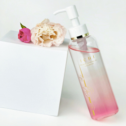 Натуральная масляная эссенция для умывания и снятия макияжа 2 в 1 ICHI Aqua Blend Cleansing Essence