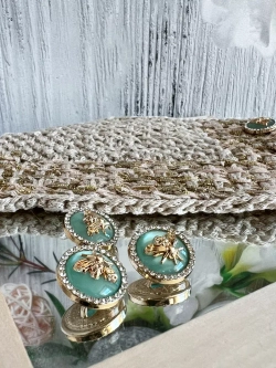 Декоративные металлические пуговицы на ножке