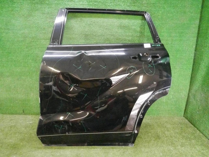 Дверь задняя левая Toyota Highlander 4 U70 (2019-н.в.)